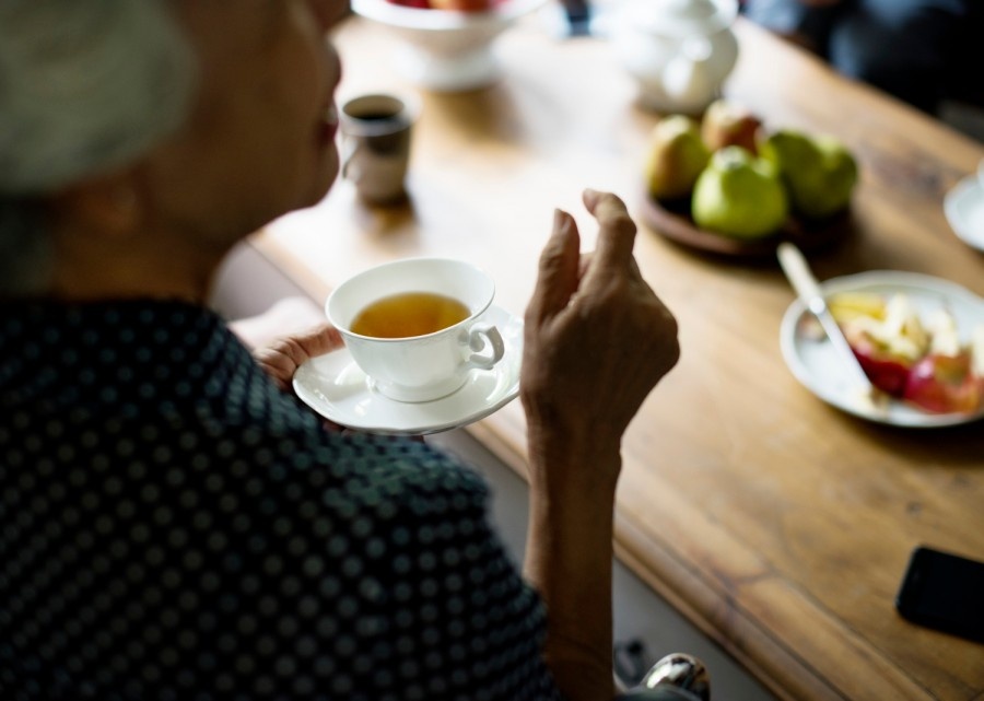 Cena degli anziani: ecco cosa mangiare