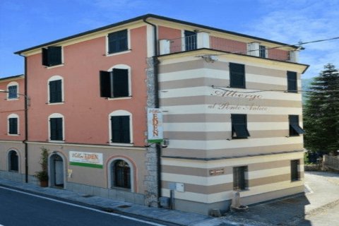 Villa Eden